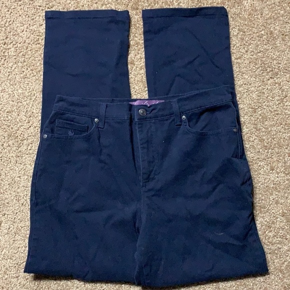 Women’s Gloria Vanderbilt Amanda Jeans Sz 10 short - Picture 3 of 8